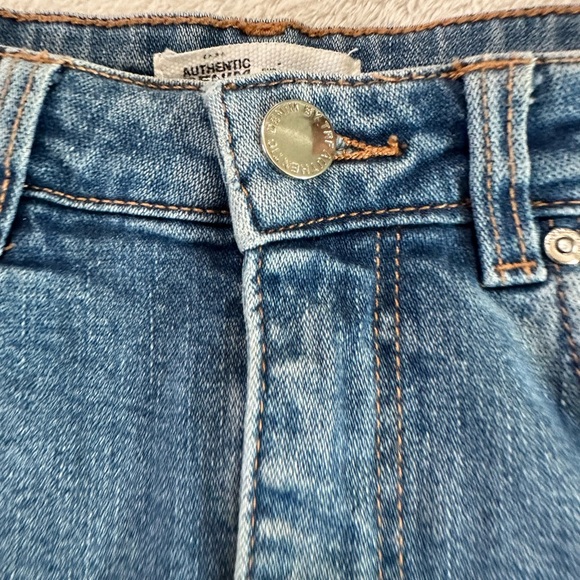 Authentic Denim by TRF Trafaluc Distressed Hem Skirt Size M - Picture 8 of 17